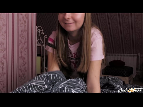❤️ Blondie imeb oma BFF-i sügavalt ja saab sperma suhu Seksivideo at porn et.pornhills-com.ru ☑